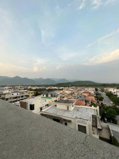 Hotel Apartments and GuestHouse in Islamabad by Vacantals - image 25