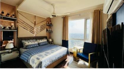 LMY Designer Apartments Facing Centaurs - image 14