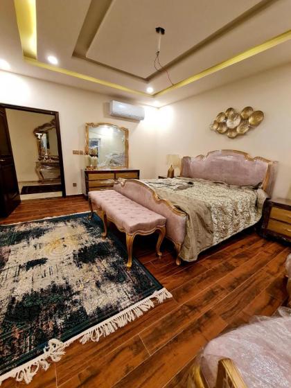 ROYAL VILLA GARDENCITY - image 23
