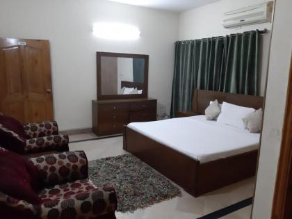 Family Home Guest House Islamabad - image 12