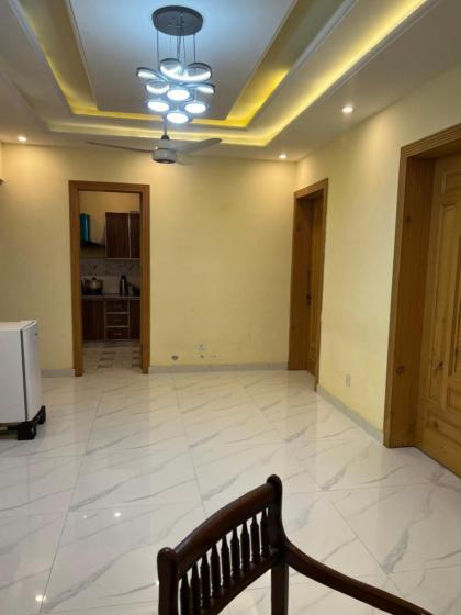 Bed & Break Fast - image 10