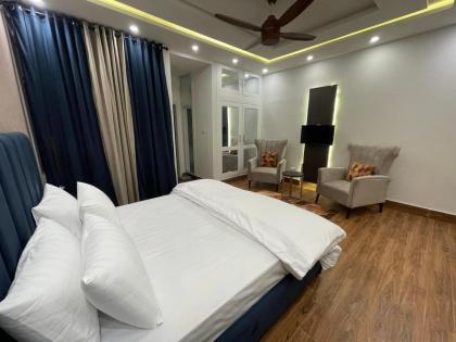 Loft bnb f-10 Islamabad - image 17