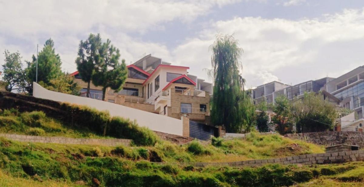 Haven Lodge Bhurban Cheerful Holiday Home in Hill Station - image 5