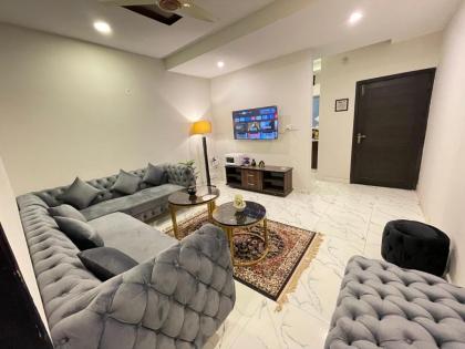 Luxurious & Family Friendly 1BHK - image 11