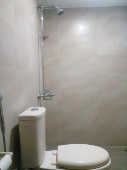 Home Feel Guest House - image 8