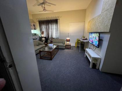 Independent Three Bed House f-6 - image 8