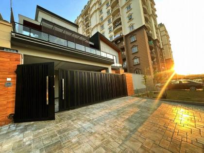COMFORT & LUXURY HOME - image 22