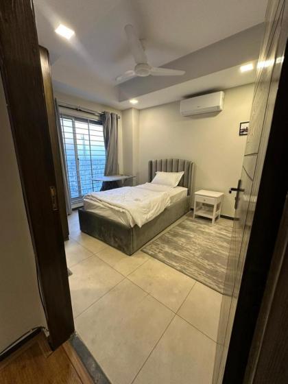 2 bed full furnished - image 3