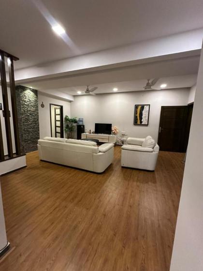 2 bed full furnished - image 4