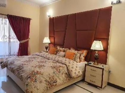 Royal Villa Guest House - image 6