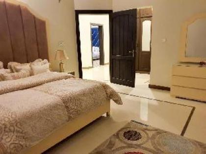 Royal Villa Guest House - image 8