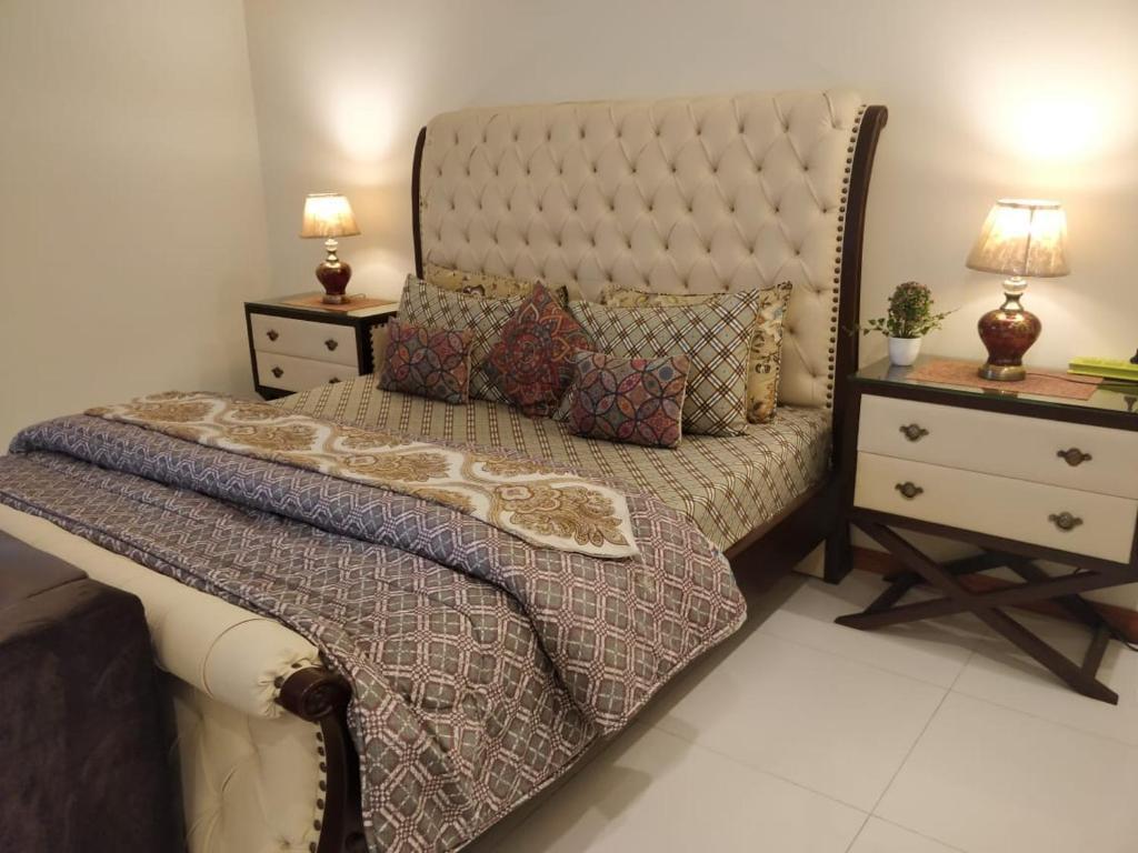 Comfy Inn Guest House  - main image