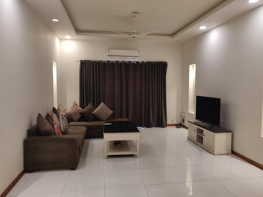 Comfy Inn Guest House  - image 2