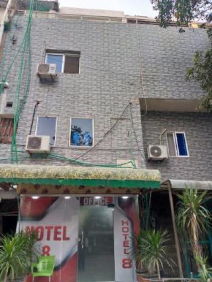 hotel f8 - image 2