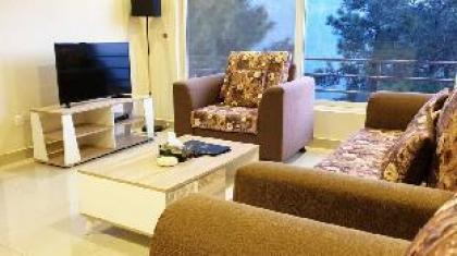 Whispering Pines Hotel & Residences - image 7