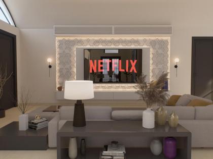 5-Bed Luxury Mansion - image 22