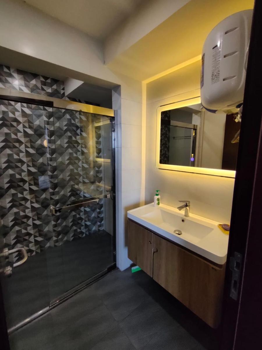Elysium Luxury Apartments - image 4