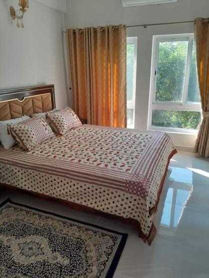 Elysium Luxury Apartments - image 8