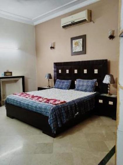 IVY Guesthouse - image 2
