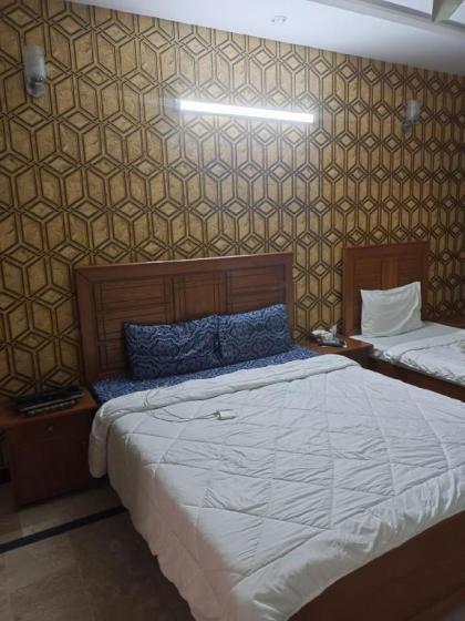 Tabi's Inn - image 15